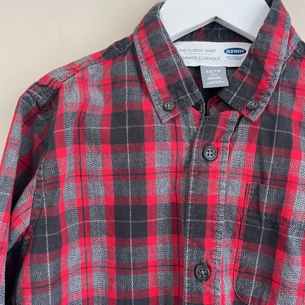 Old Navy Boys Long Sleeve Button Down Shirt Size XS (5)